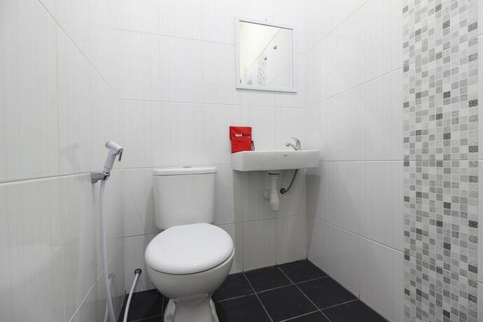 Imagen de la habitación del Hotel RedDoorz near Malioboro Mall 2. Foto 20