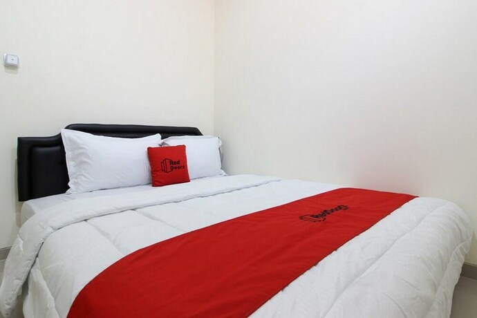 Imagen de la habitación del Hotel RedDoorz near Malioboro Mall 2. Foto 25