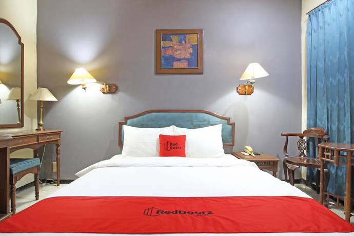 Imagen de la habitación del Hotel RedDoorz near Malioboro Tugu Station Jogja. Foto 7