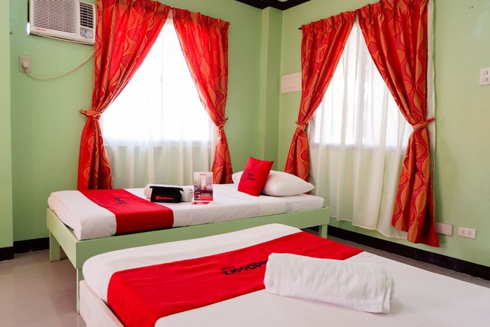 Imagen de la habitación del Hotel RedDoorz near Maribago Barangay Hall. Foto 19