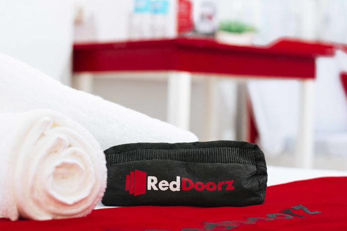 Imagen de la habitación del Hotel RedDoorz near Oslob Whale Shark Watching Area. Foto 4