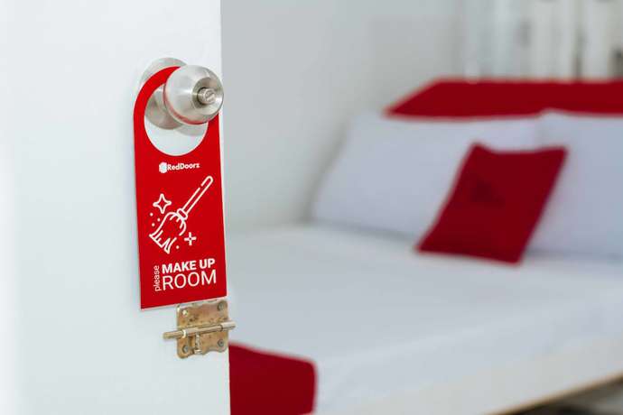 Imagen de la habitación del Hotel RedDoorz near Oslob Whale Shark Watching Area. Foto 11