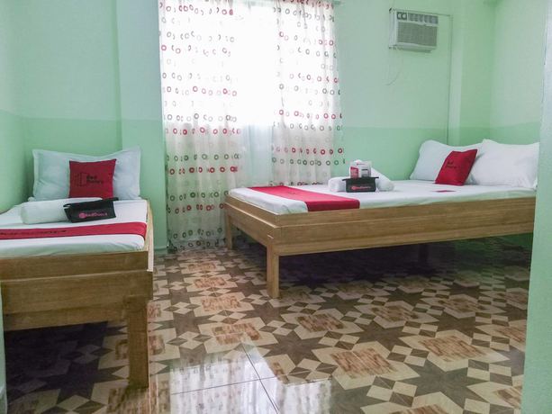 Imagen de la habitación del Hotel RedDoorz near Oslob Whale Shark Watching Area. Foto 15