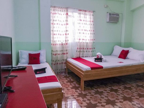 Imagen de la habitación del Hotel RedDoorz near Oslob Whale Shark Watching Area. Foto 17