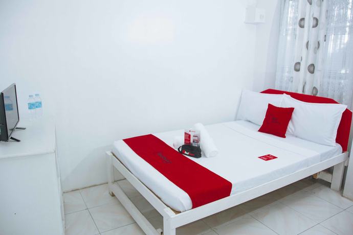 Imagen de la habitación del Hotel RedDoorz near Oslob Whale Shark Watching Area. Foto 20