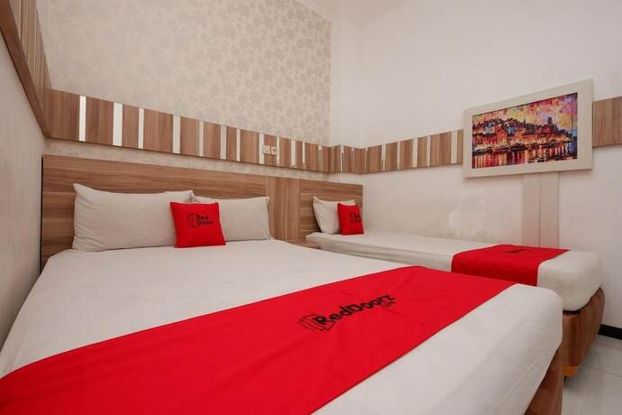 Imagen general del Hotel RedDoorz near Plaza Simpang Lima. Foto 8