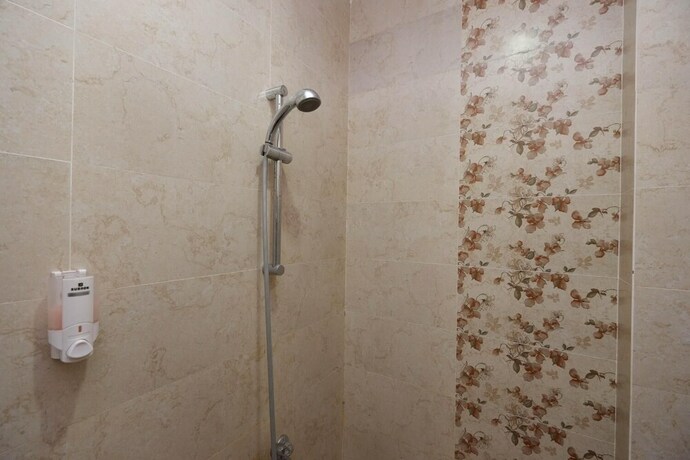 Imagen de la habitación del Hotel RedDoorz near Plaza Simpang Lima. Foto 29