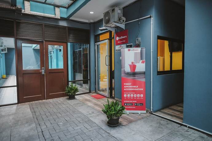 Imagen general del Hotel RedDoorz near RSUD Koja. Foto 2