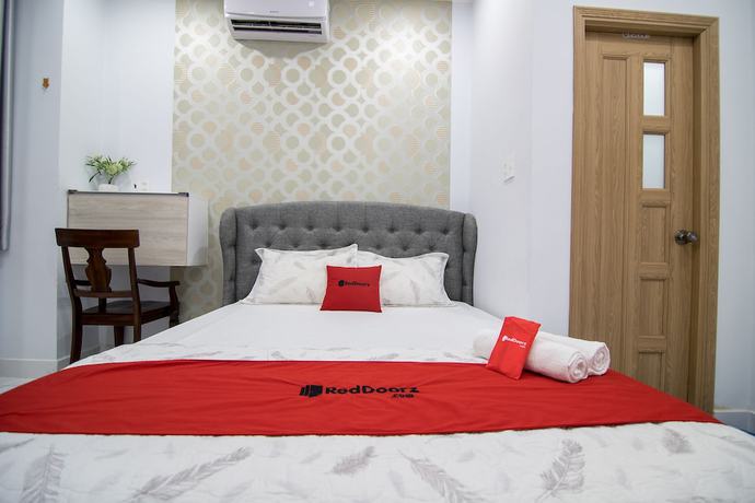 Imagen de la habitación del Hotel RedDoorz near Saigon Zoo. Foto 14