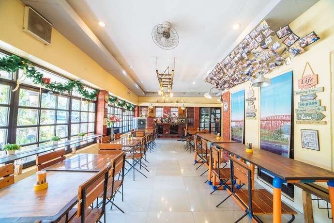 Imagen del bar/restaurante del Hotel RedDoorz near San Juanico Bridge Tacloban. Foto 2
