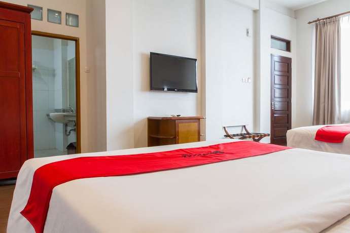 Imagen de la habitación del Hotel RedDoorz near Simpang Dago 2. Foto 11