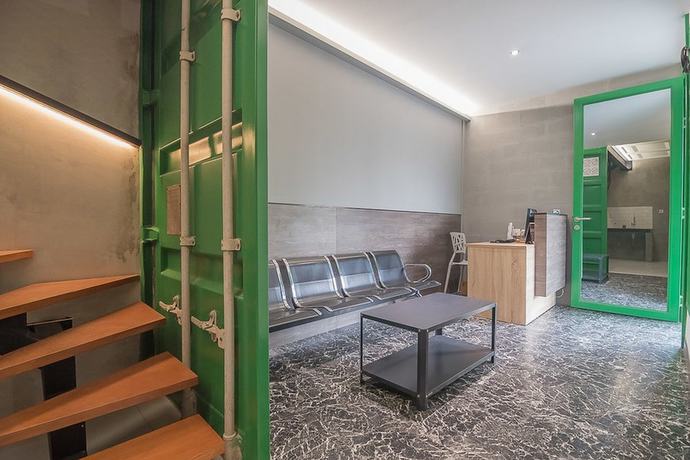Imagen de los interiores del Hotel RedDoorz near Taman Rejomulyo. Foto 12