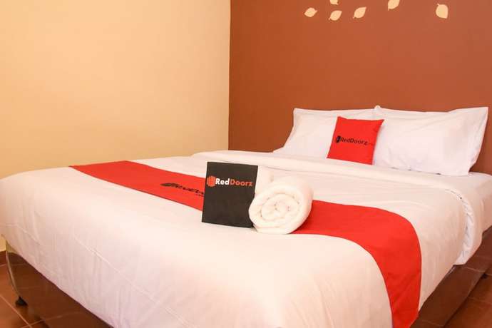 Imagen de la habitación del Hotel RedDoorz near Terminal A Adisucipto Airport. Foto 7