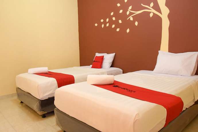 Imagen de la habitación del Hotel RedDoorz near Terminal A Adisucipto Airport. Foto 10