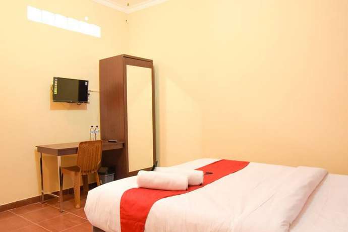 Imagen de la habitación del Hotel RedDoorz near Terminal A Adisucipto Airport. Foto 12