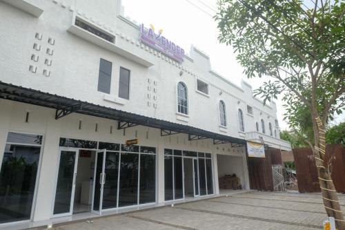Imagen general del Hotel RedDoorz near Terminal Bus Purwokerto. Foto 11