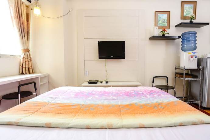 Imagen de la habitación del Hotel RedLiving Apartemen The Suites Metro - Mary Tower E. Foto 2