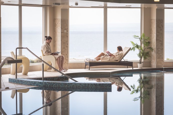 Imagen de la piscina del Hotel Redcastle, Golf And Spa. Foto 19