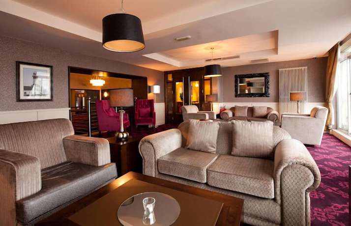 Imagen de los interiores del Hotel Redcastle, Golf And Spa. Foto 16