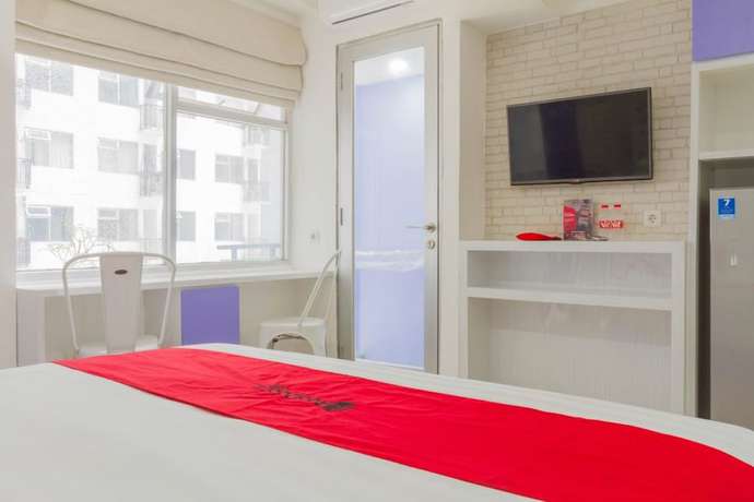 Imagen de la habitación del Hotel Reddoorz Apartment @ Jarrdin Cihampelas. Foto 7
