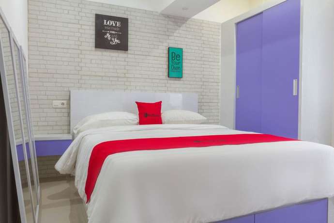 Imagen de la habitación del Hotel Reddoorz Apartment @ Jarrdin Cihampelas. Foto 13