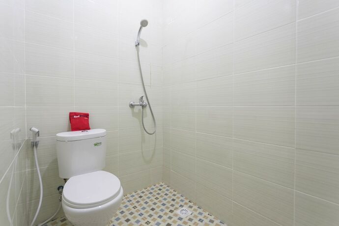 Imagen general del Hotel Reddoorz @ Boulevard Residence Bsd. Foto 5
