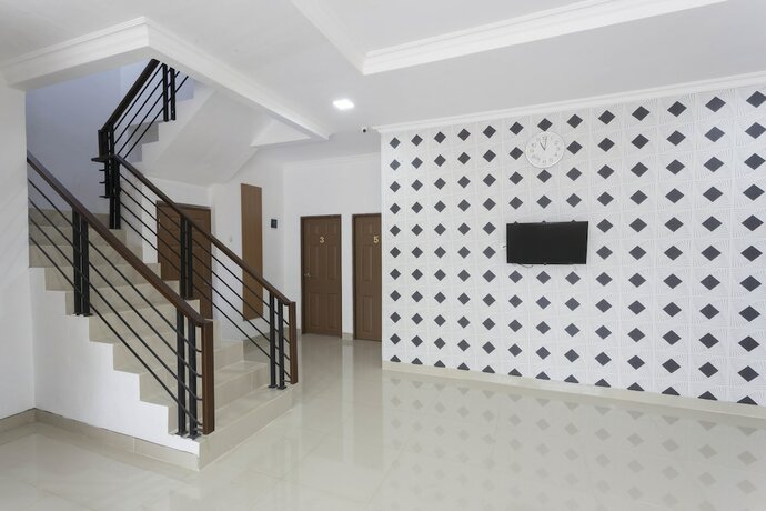 Imagen general del Hotel Reddoorz @ Boulevard Residence Bsd. Foto 11