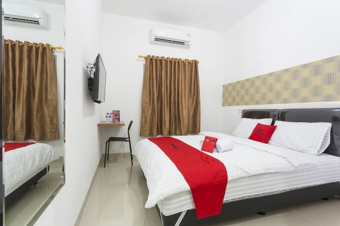 Imagen de la habitación del Hotel Reddoorz @ Boulevard Residence Bsd. Foto 22