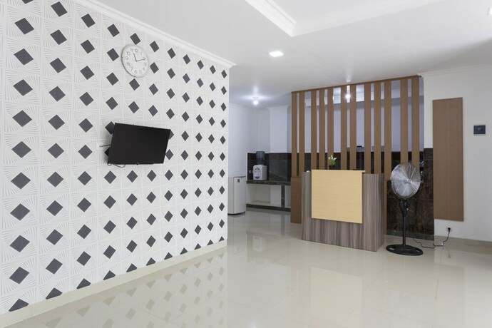 Imagen de los interiores del Hotel Reddoorz @ Boulevard Residence Bsd. Foto 27