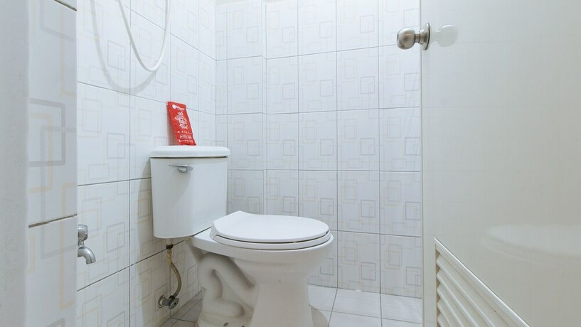 Imagen general del Hotel Reddoorz @ Chipeco Avenue Calamba. Foto 9