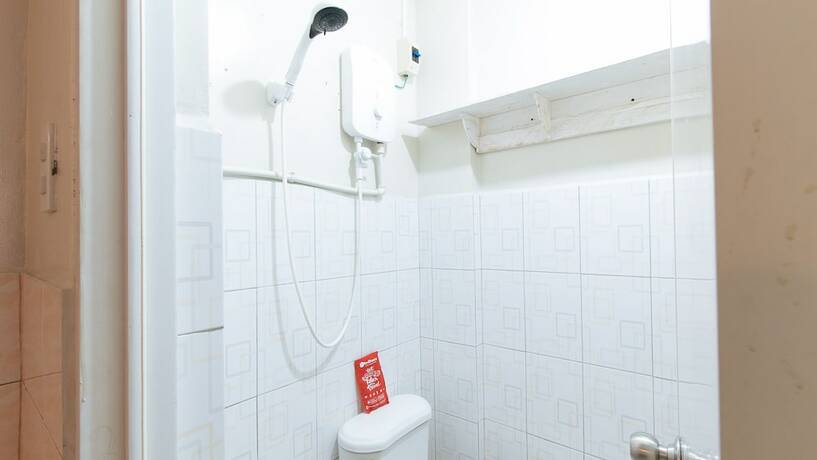 Imagen general del Hotel Reddoorz @ Chipeco Avenue Calamba. Foto 11