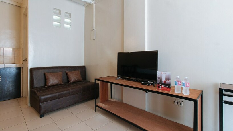 Imagen de la habitación del Hotel Reddoorz @ Chipeco Avenue Calamba. Foto 24