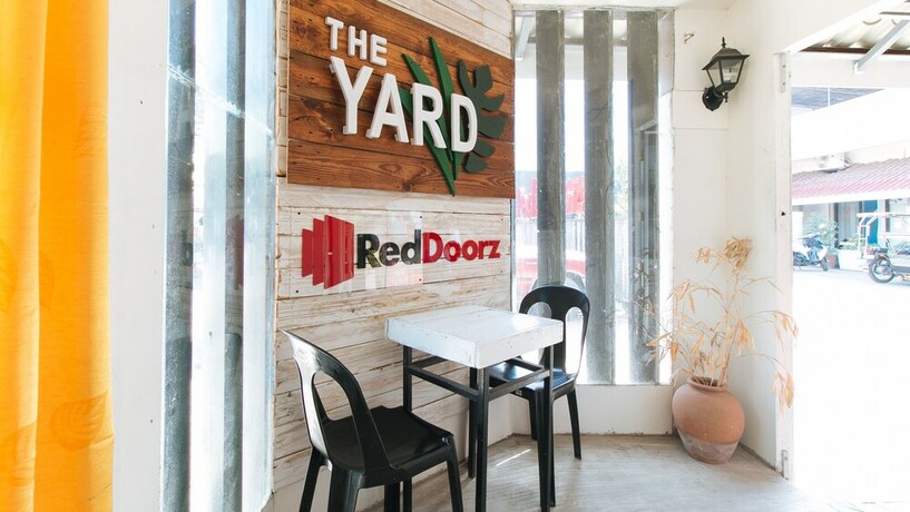 Imagen de los interiores del Hotel Reddoorz @ Chipeco Avenue Calamba. Foto 27