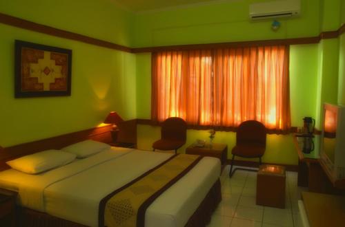 Imagen general del Hotel Reddoorz @ Cikutra 2. Foto 2