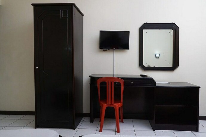Imagen de la habitación del Hotel Reddoorz @ Cipaku. Foto 3