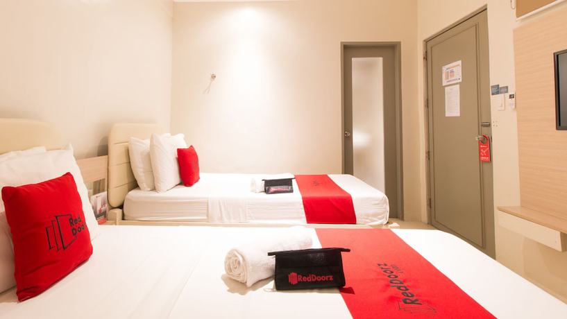 Imagen de la habitación del Hotel Reddoorz @ General Segundo Avenue Laoag. Foto 2