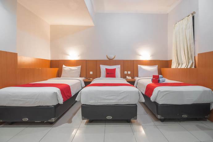 Imagen de la habitación del Hotel Reddoorz Near Cihampelas Walk. Foto 8