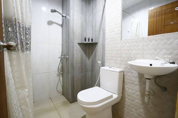 Imagen general del Hotel Reddoorz Near Cilandak Town Square. Foto 3