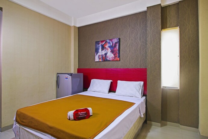 Imagen de la habitación del Hotel Reddoorz Near Cilandak Town Square. Foto 17