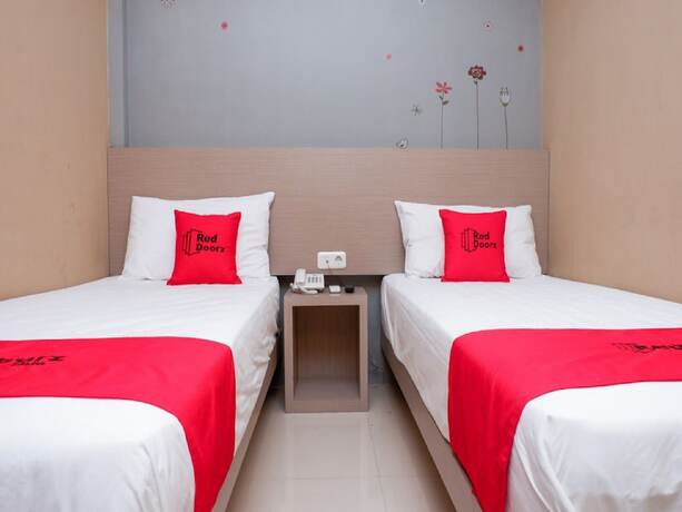 Imagen general del Hotel Reddoorz Near Java Supermall Semarang. Foto 5