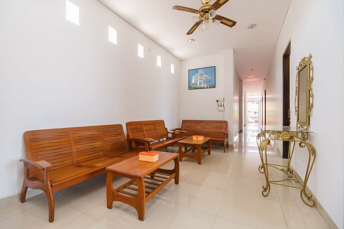 Imagen general del Hotel Reddoorz Near Jembatan Siti Nurbaya Padang. Foto 6