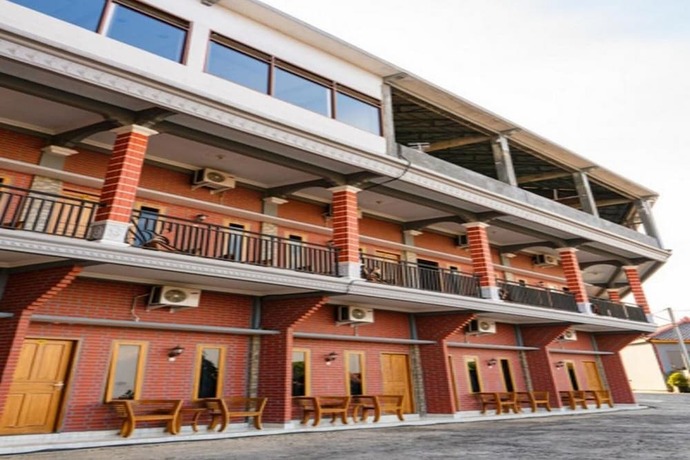 Imagen general del Hotel Reddoorz Near Jimbaran Market Bandungan. Foto 8