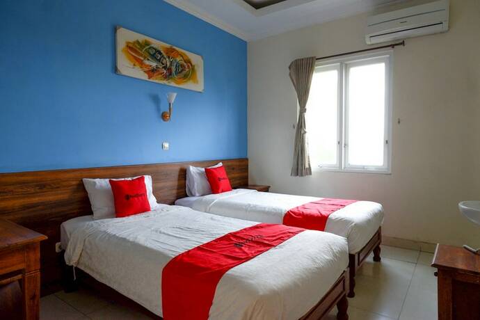 Imagen de la habitación del Hotel Reddoorz Near Lempuyangan Train Station. Foto 17