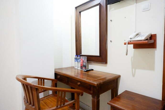 Imagen de la habitación del Hotel Reddoorz Near Lempuyangan Train Station. Foto 20