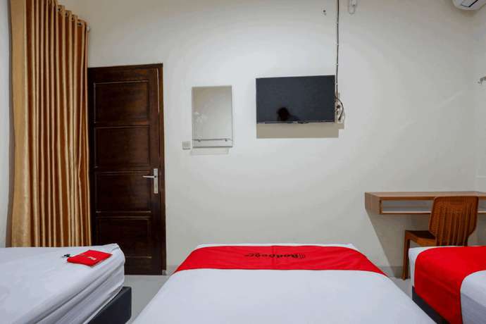 Imagen de la habitación del Hotel Reddoorz Near Living Plaza Purwokerto. Foto 12