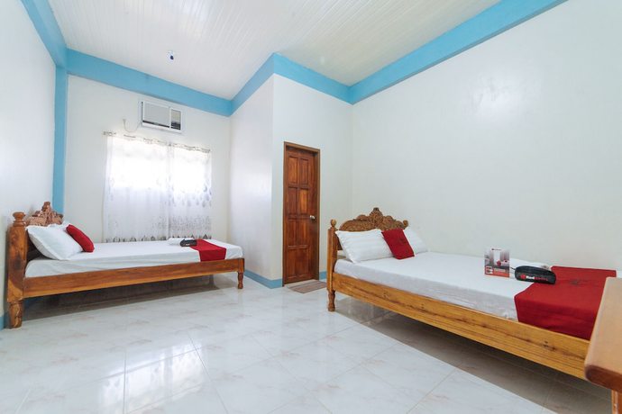 Imagen general del Hotel Reddoorz Near Lucap Wharf Alaminos. Foto 1