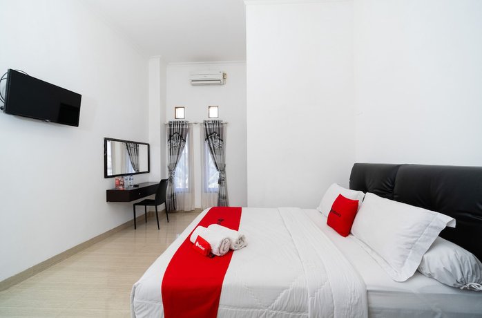 Imagen de la habitación del Hotel Reddoorz Near Makassar Town Square 2. Foto 5