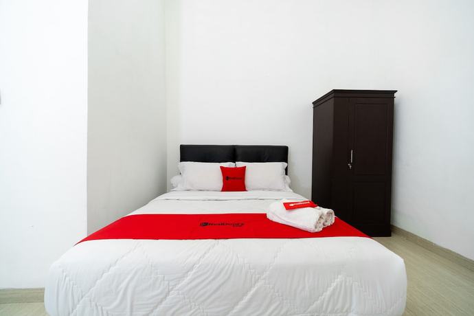 Imagen de la habitación del Hotel Reddoorz Near Makassar Town Square 2. Foto 8