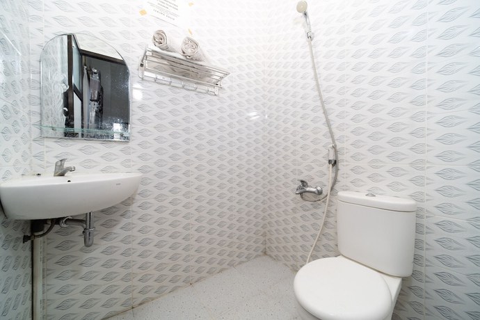 Imagen de la habitación del Hotel Reddoorz Near Makassar Town Square 2. Foto 14