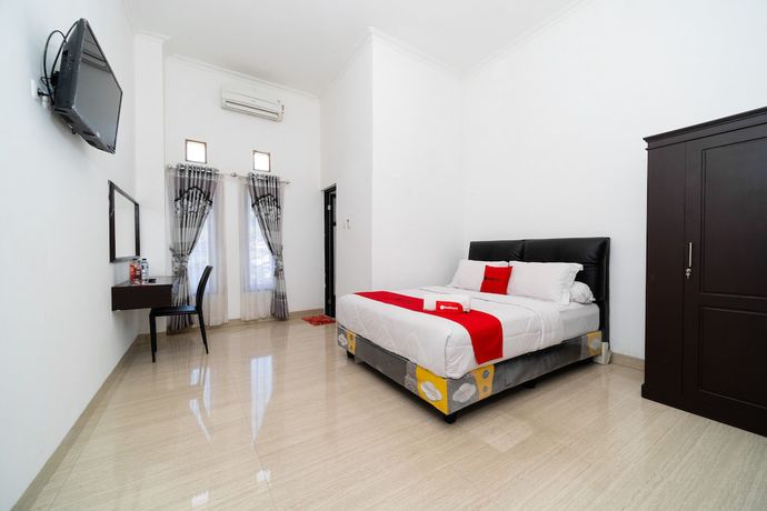 Imagen general del Hotel Reddoorz Near Makassar Town Square 2. Foto 1